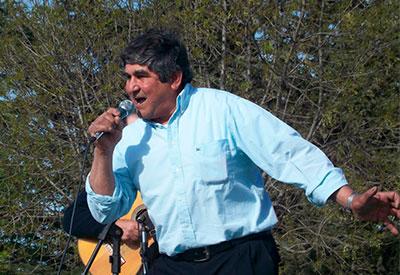 Muñoz como primera voz